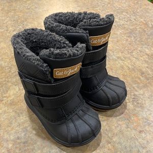 Cat&Jack toddler snow boots